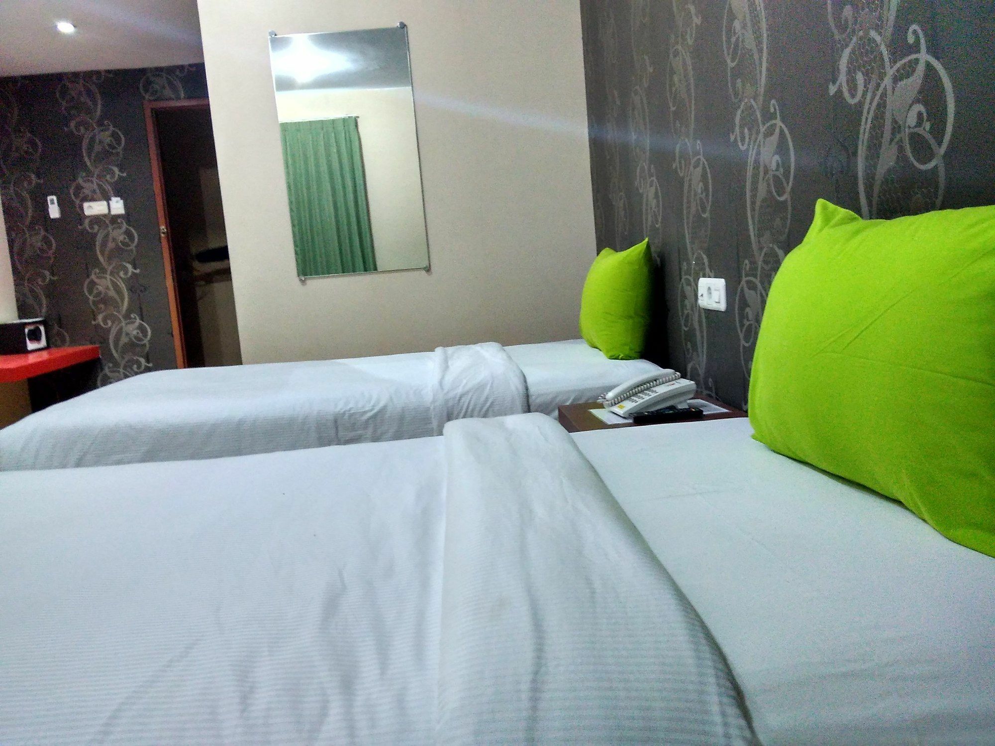 Agung Hotel 2*